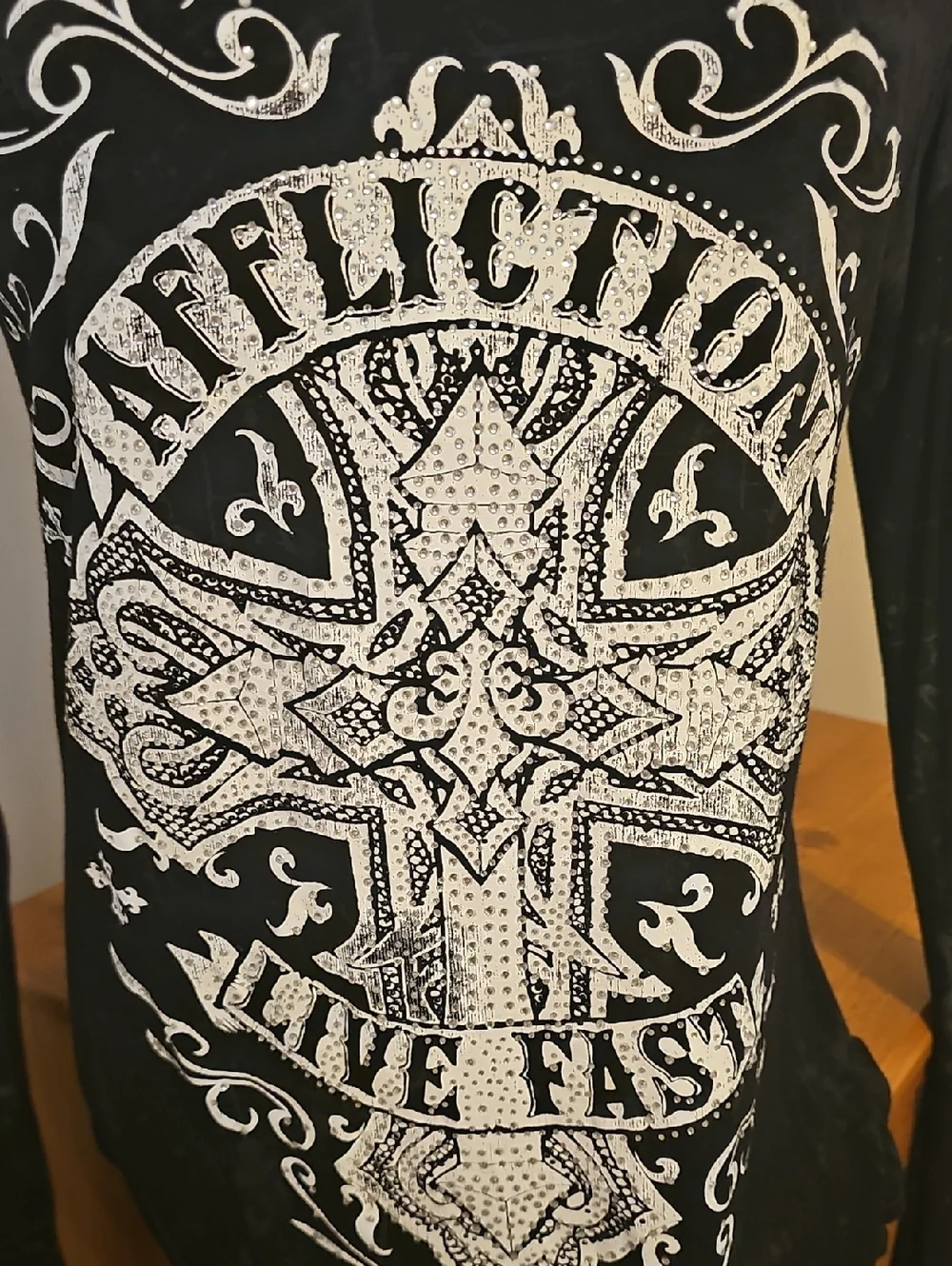 Affliction Women's Black Long-Sleeve Graphic Top - Live Fast Cross - Picture 5 of 5